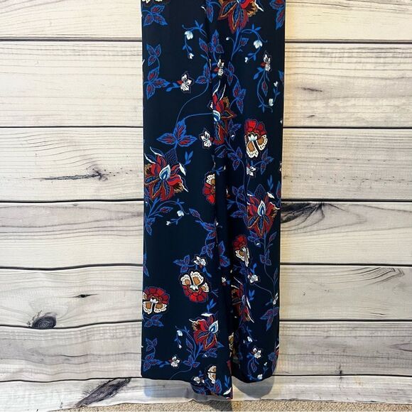 H&M Blue Floral Patterned Halter Jumpsuit - Picture 7 of 11